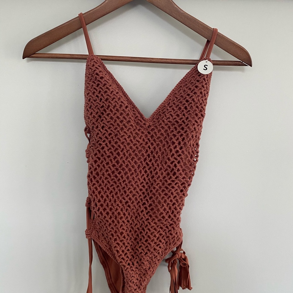 Forever 21 (NWT) Swimsuit: Size Small